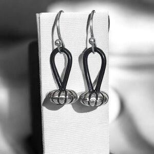 5 For $25💫Alternative Silver Beaded Earrings